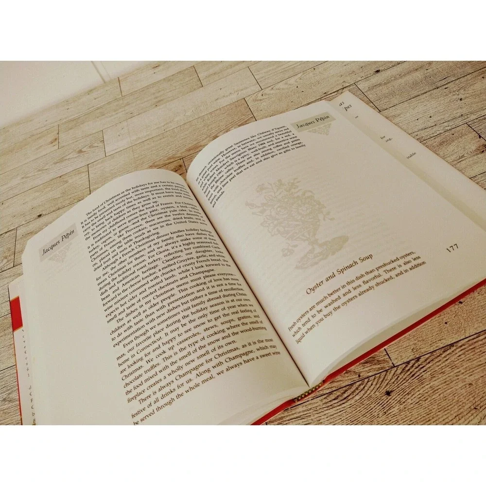 Christmas Memories with Recipes Cookbook Hardcover Book 1988‎